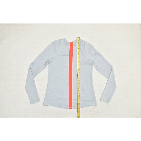 Under Armour Women's Gray ColdGear Athletic Top Shirt Size Small - Picture 6 of 8